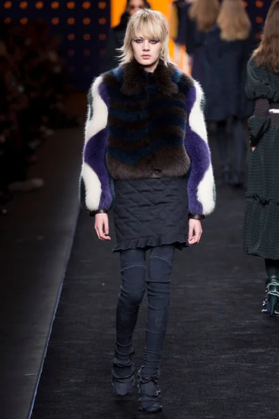 Look 21